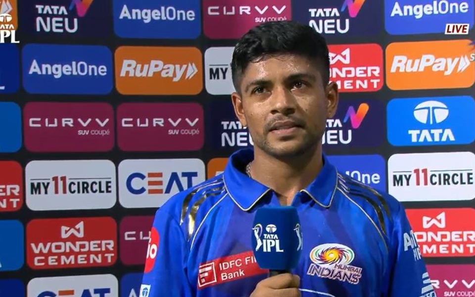 Why is Ashwani Kumar not playing in MI vs RCB Match 20?