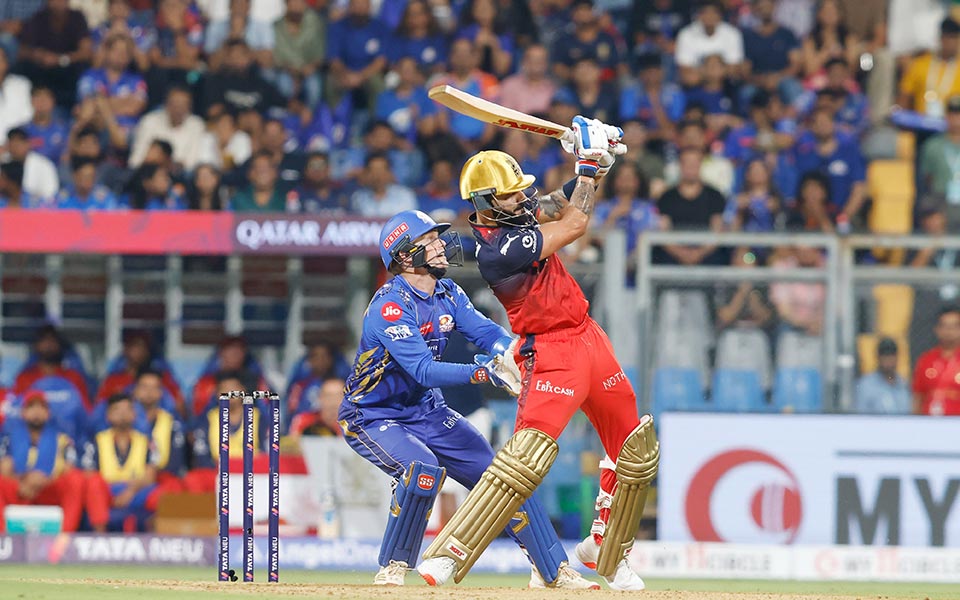 Funniest Memes from MI vs RCB Mid-Innings of Match 20