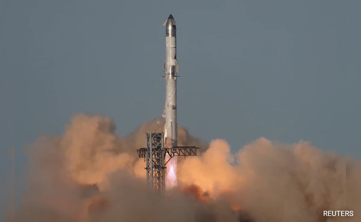 Bahamas Suspends SpaceX Rocket Landings Pending Post-Launch Probe