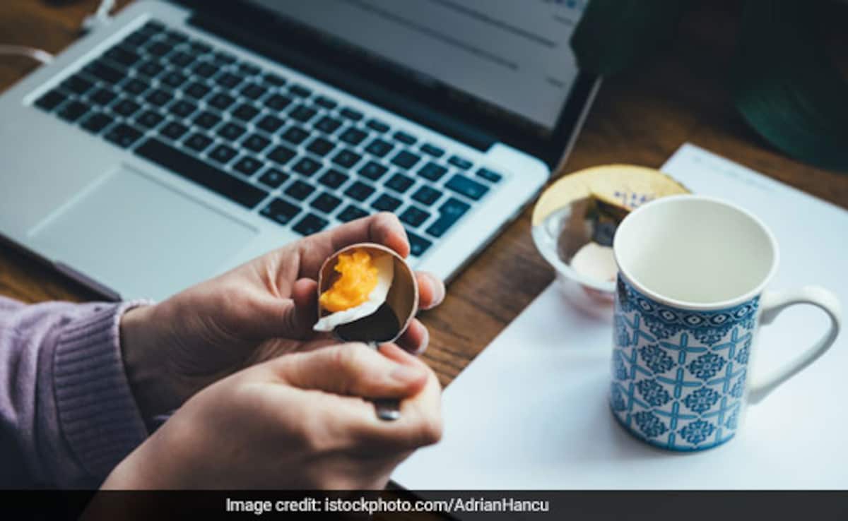Tips To Help You Stay Healthy While At Work