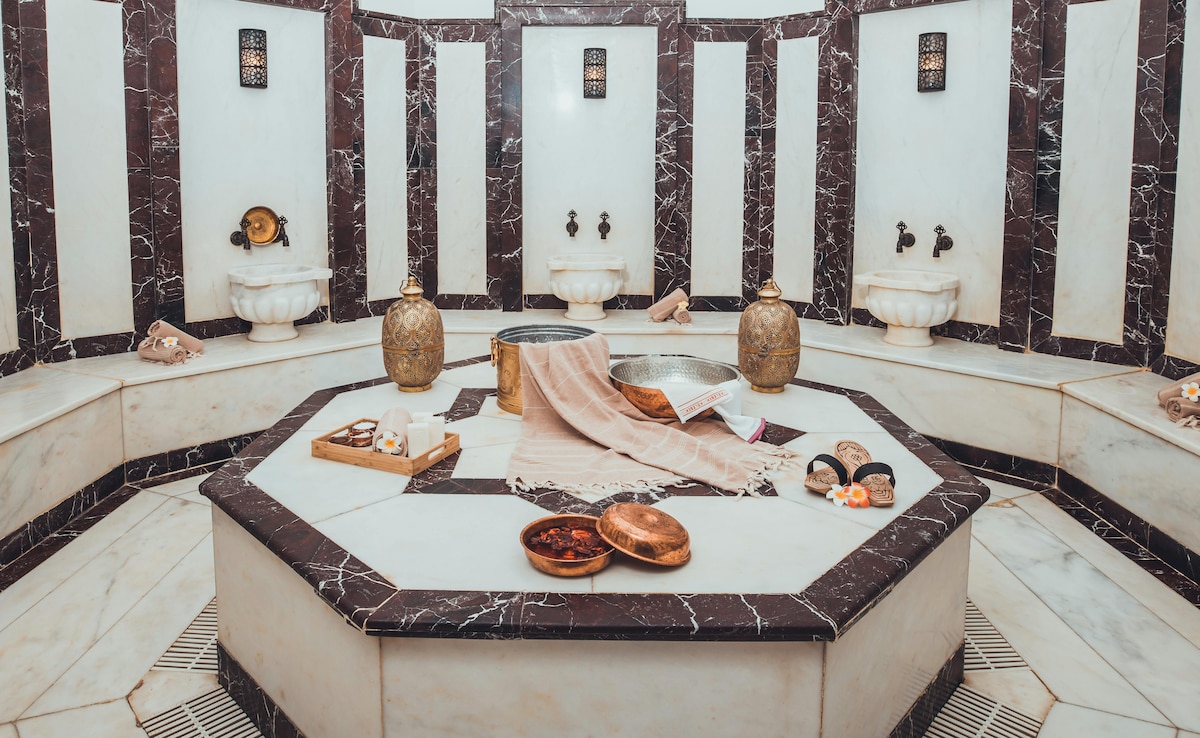 6 Essential Hammam Etiquette You Need To Know Before Stripping Down