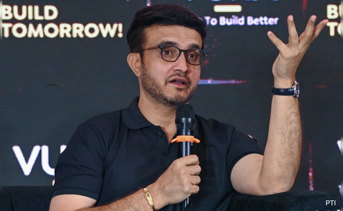 Jobless Bengal Teachers Reach Sourav Ganguly’s Door With Protest Invite