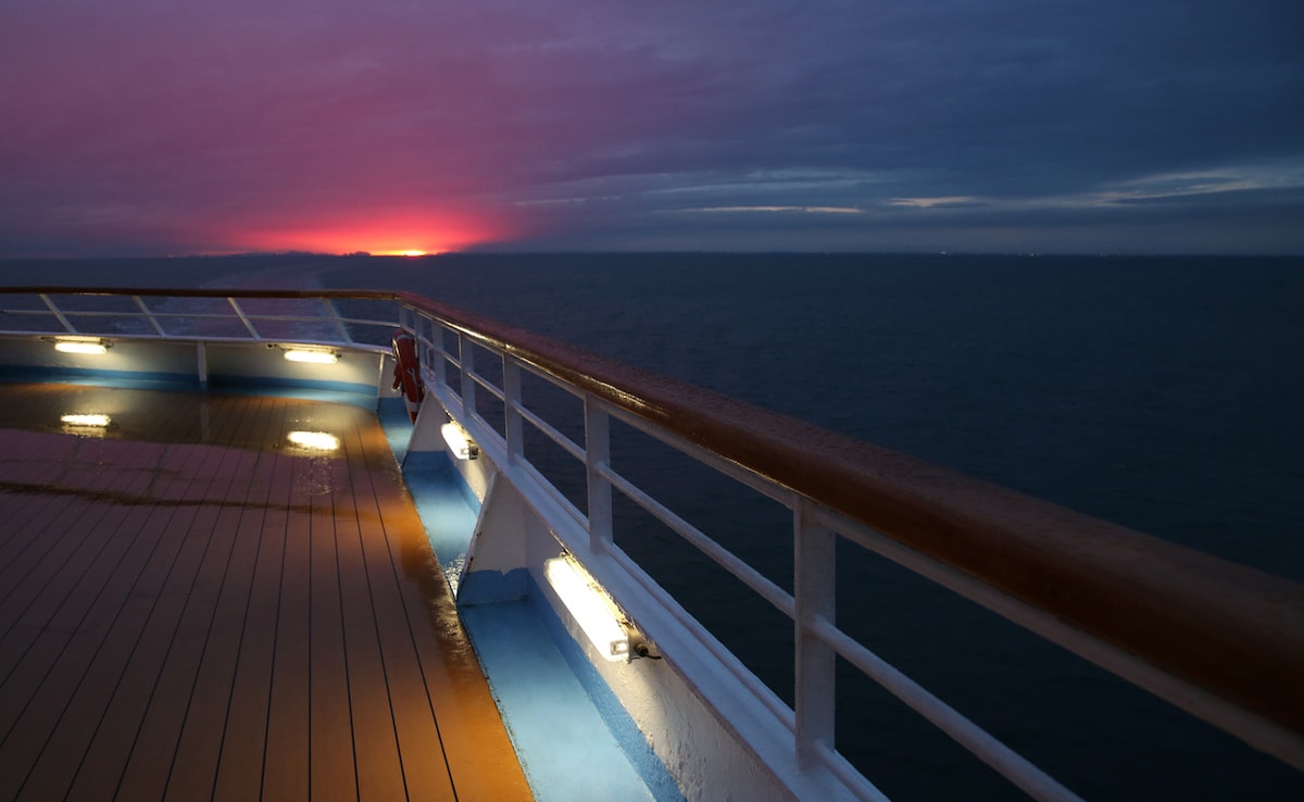 Woman Who Lives Free Aboard Cruise Ship Reveals ‘One Rule’ She Must Follow