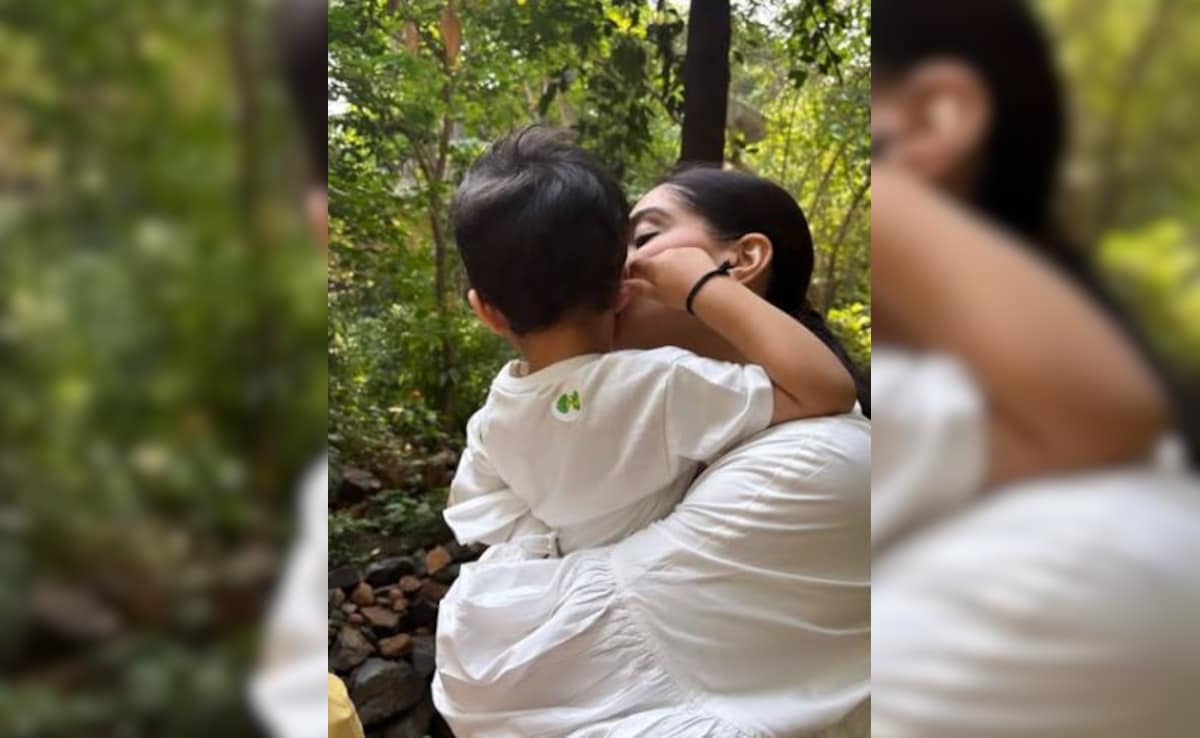 In Sonam Kapoor’s March Photo Dump, Son Vayu Steals The Spotlight