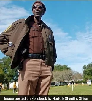 George Bell, Once Tallest Man In The US, Dies At 67