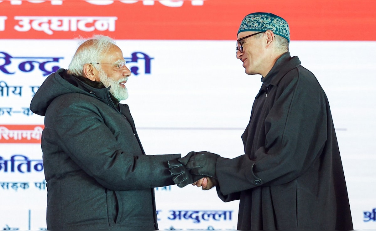 Omar Abdullah’s Party To Centre Amid Transfer Row