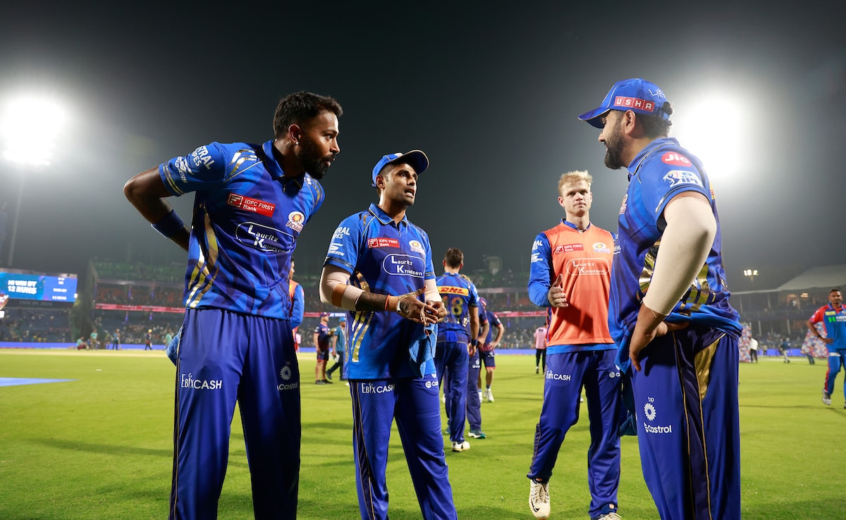Not Once But Twice, How ‘Leader’ Rohit Sharma Came To ‘Captain’ Hardik Pandya’s Aid vs DC