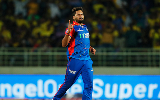 Mukesh Kumar fined 10% for Code of Conduct breach against Mumbai Indians