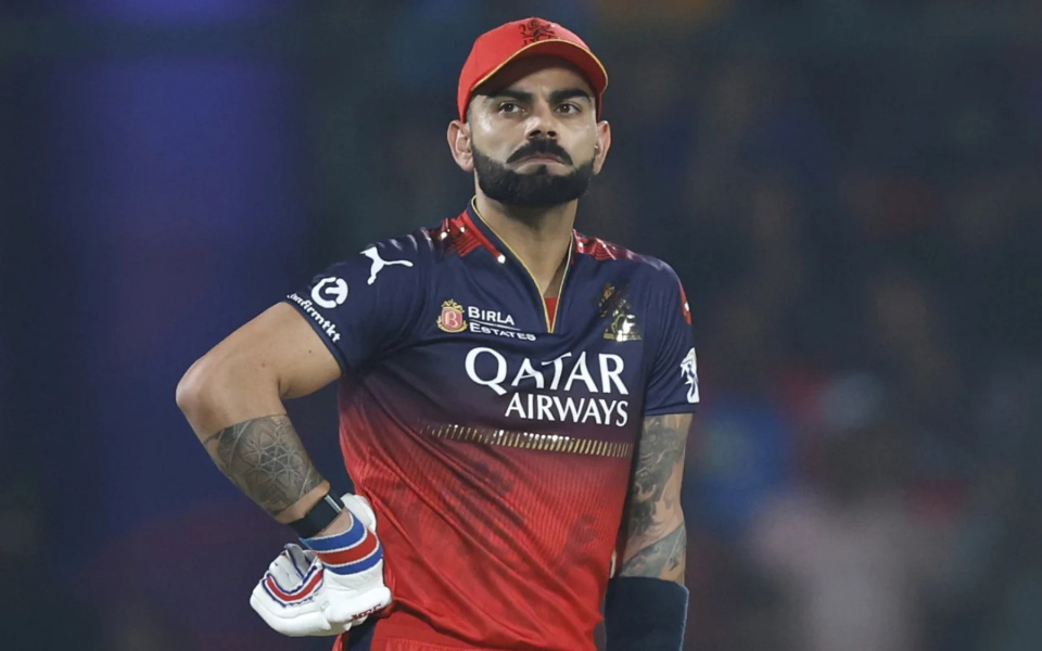 Virat Kohli completes 9000 T20 runs for RCB